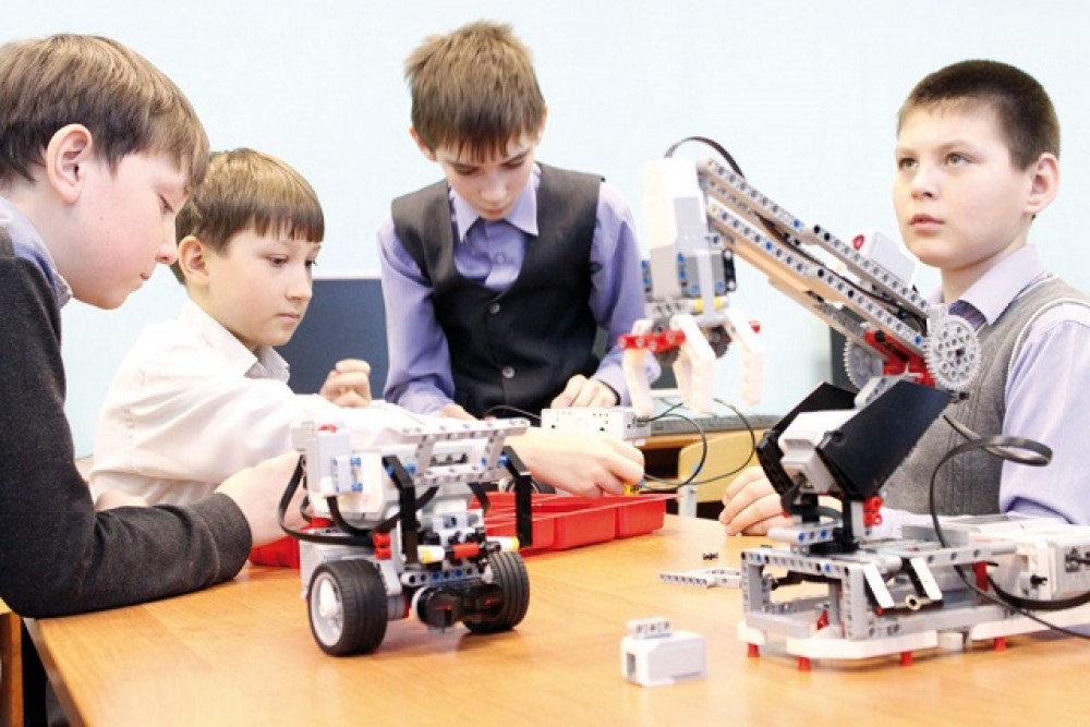 SCREWdriver - Разработка серии роботов для обучения школьников и для нужд МЧС